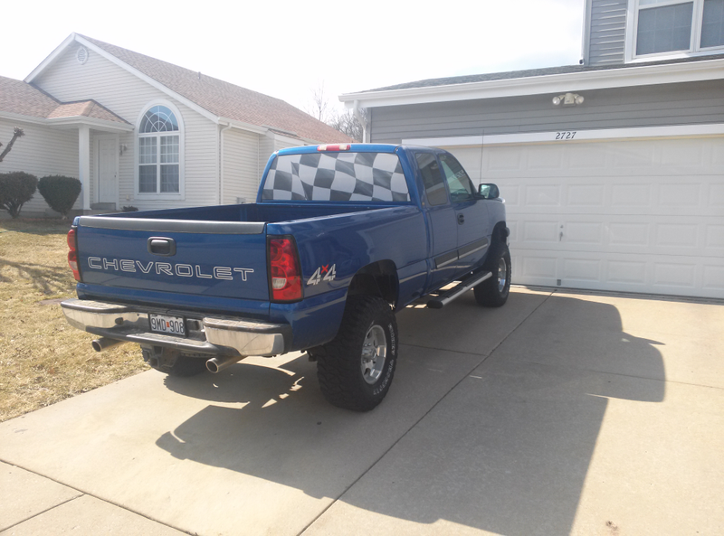 Illustration for article titled 2004 Chevy Silverado 1500: My dad's midlife-crisis "mistake"